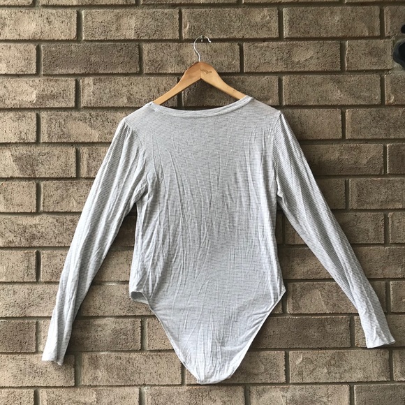 Aeries stripped body suit - Picture 4 of 5